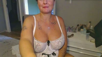 live webcam online HorneyMilfSWE