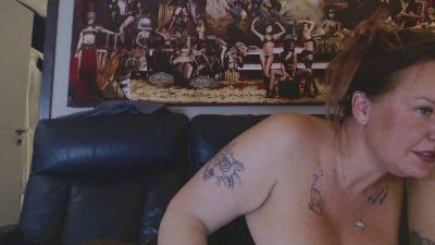 cam sex chat HorneyMilfSWE