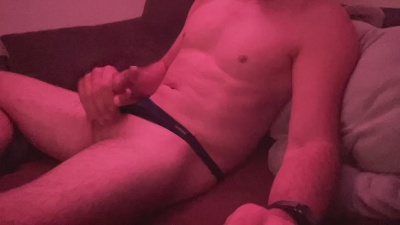 HornyHotMaleGuy live cam on Cam4