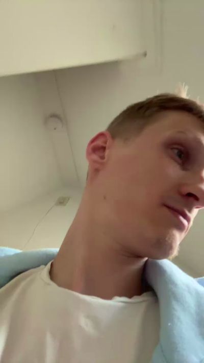 HornyPornyGuy live cam on Cam4