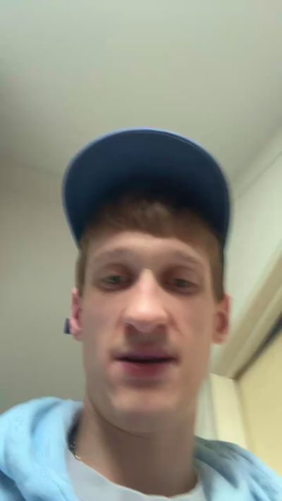 HornyPornyGuy live cam on Cam4