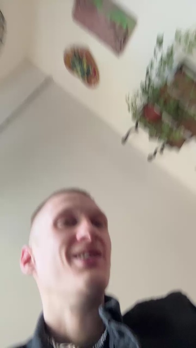 HornyPornyGuy live cam on Cam4