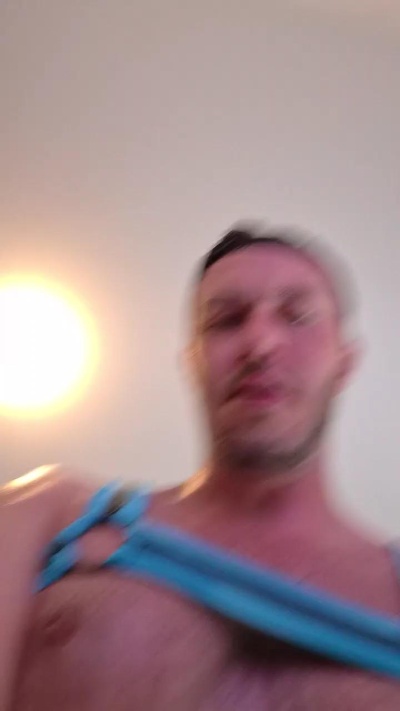 HornyStephane live cam on Cam4