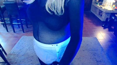 Horny_DWT live cam on Cam4