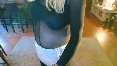 Horny_DWT live cam on Cam4