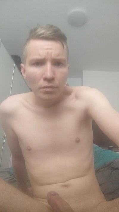 Profile and Statistics for Horny_Max2001 on Cam4
