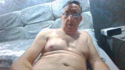 Hornygaymcr live cam on Cam4