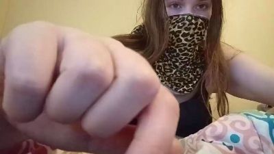 Hornyslut696969 live cam on Cam4