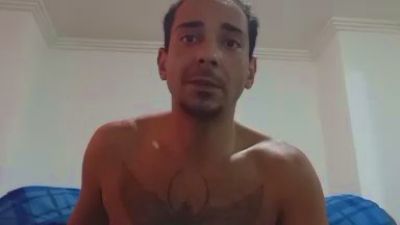 HotLatinoBr live cam on Cam4