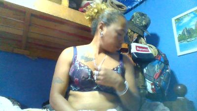 HotLinafun live cam on Cam4