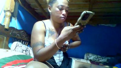 HotLinafun live cam on Cam4
