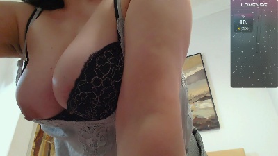 HotLioness live cam on Cam4