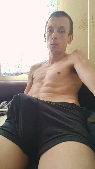 HotMale996 webcam