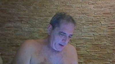 HotMerguez1 live cam on Cam4