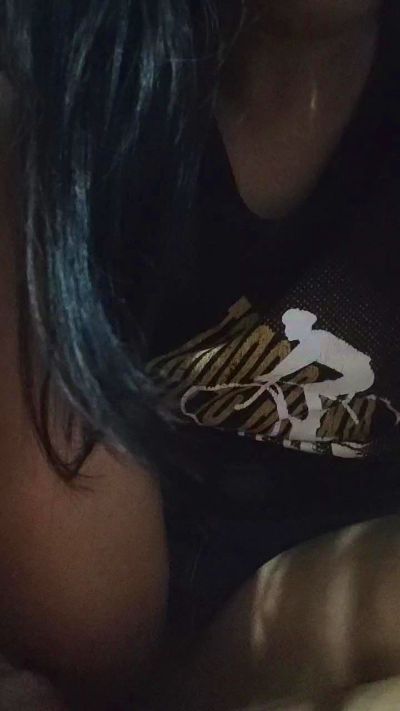 HotSexyVanessa live cam on Cam4