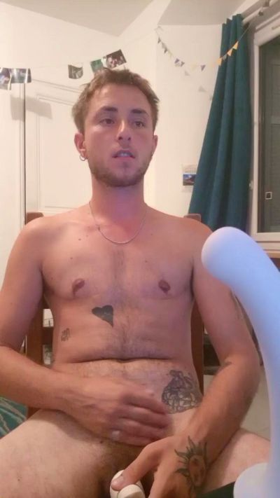 HotTransBoy live cam on Cam4