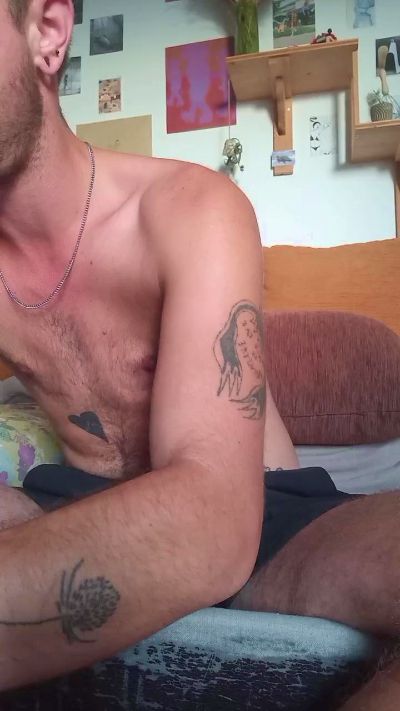 HotTransBoy live cam on Cam4