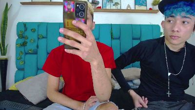Hot_Boys_Latino live cam on Cam4