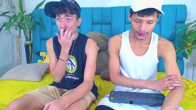 Hot_Boys_Latino live cam on Cam4