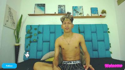 Hot_Boys_Latino live cam on Cam4