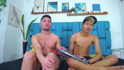 Hot_Boys_Latino live cam on Cam4