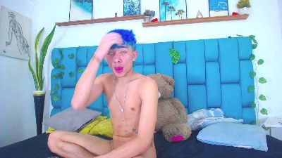 Hot_Boys_Latino live cam on Cam4