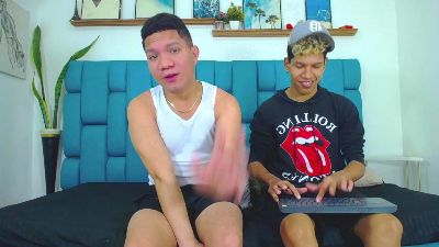 Hot_Boys_Latino live cam on Cam4