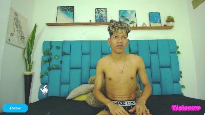 Hot_Boys_Latino live cam on Cam4