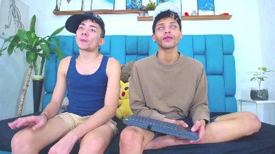 Hot_Boys_Latino live cam on Cam4