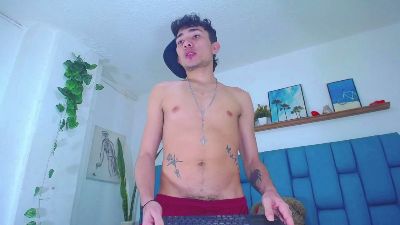 Hot_Boys_Latino live cam on Cam4