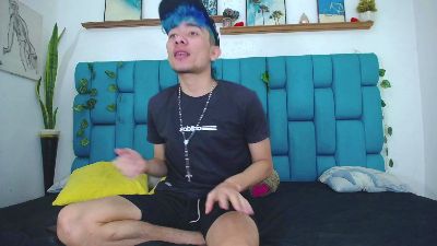 Hot_Boys_Latino live cam on Cam4