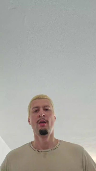 Hot_Br live cam on Cam4