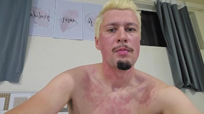 Hot_Br live cam on Cam4
