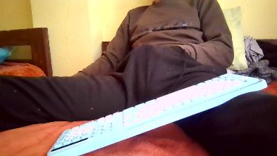 Hot_Contrasts live cam on Cam4