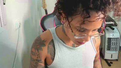 Hot_ama live cam on Cam4