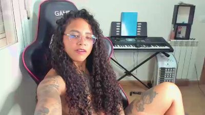 Hot_ama live cam on Cam4