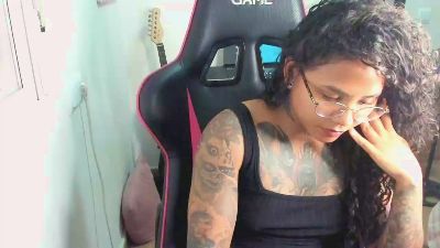 Hot_ama live cam on Cam4