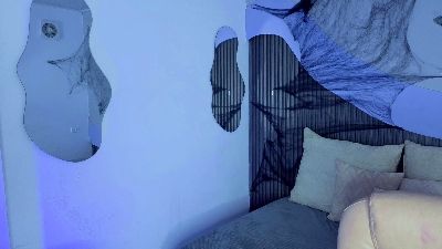 Hot_ariiana live cam on Cam4