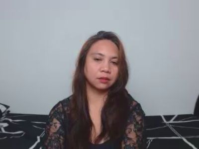 Hot_liza09 live cam on Cam4