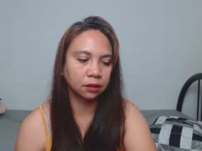 Hot_liza09 live cam on Cam4