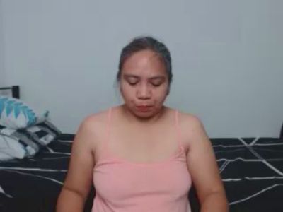 Hot_liza09 live cam on Cam4