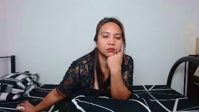 Hot_liza09 live cam on Cam4