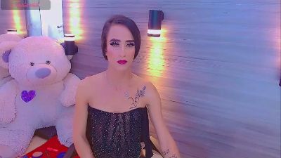 Hot_sexy_doll live cam on Cam4