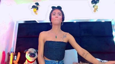 Hot_sexy_doll live cam on Cam4