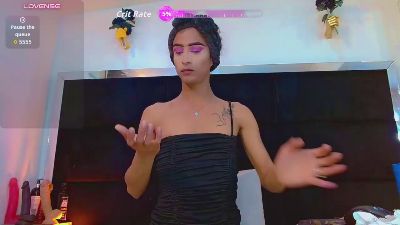 Hot_sexy_doll live cam on Cam4
