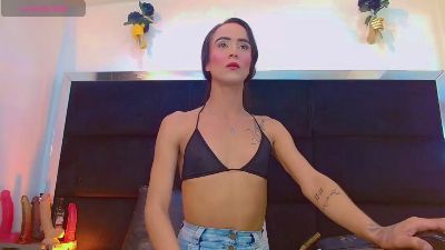 Hot_sexy_doll live cam on Cam4