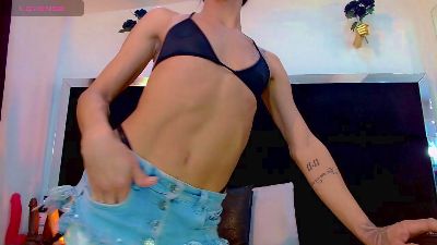 Hot_sexy_doll live cam on Cam4