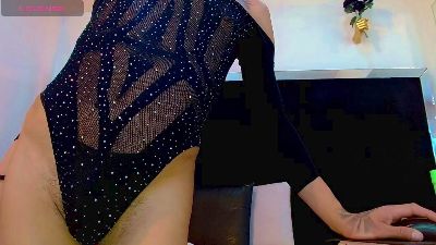 Hot_sexy_doll live cam on Cam4