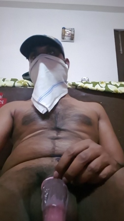 Hotbadboy026 live cam on Cam4