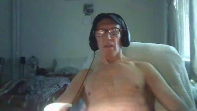 Hotbanana62 live cam on Cam4